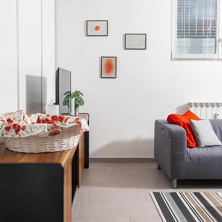 Staurenghi Red Apartment Varese Exteriér fotografie