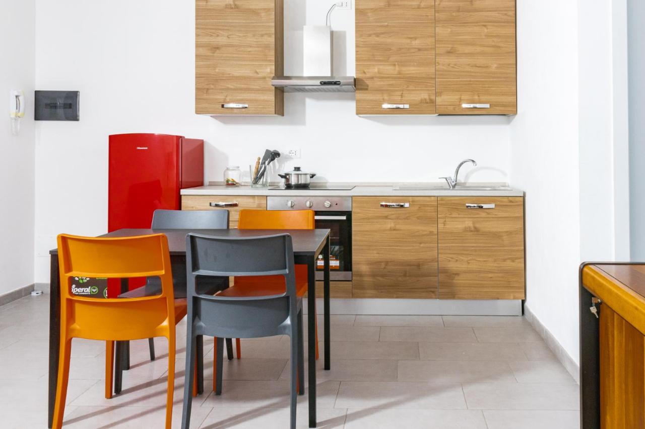 Staurenghi Red Apartment Varese Exteriér fotografie